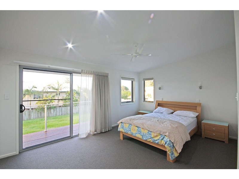 6 Elizabeth Street, Dicky Beach QLD 4551