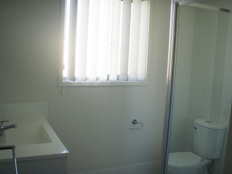 2 Little Tree Lane, Little Mountain QLD 4551