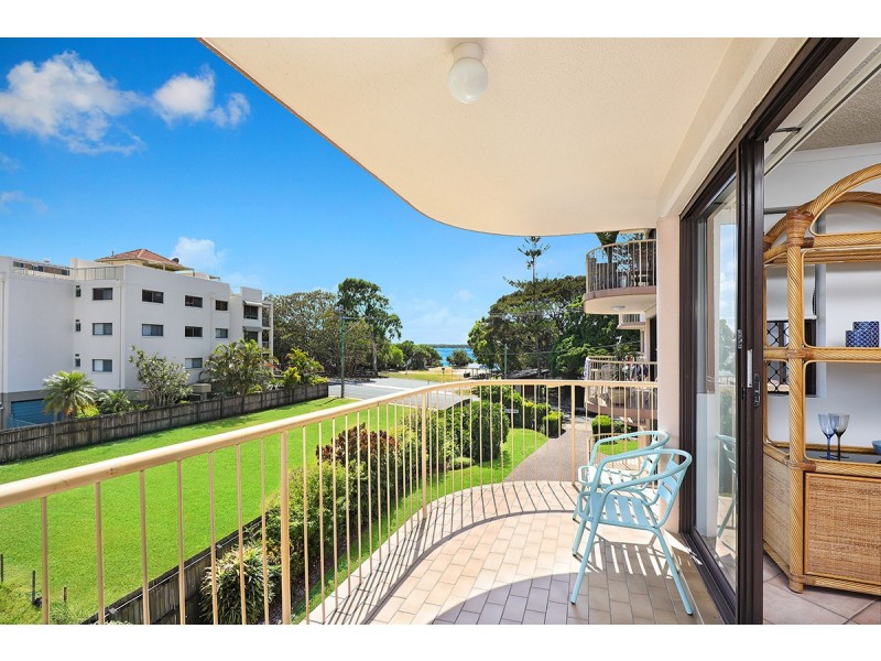 7/66 The Esplanade – Windsurfer, Golden Beach QLD 4551