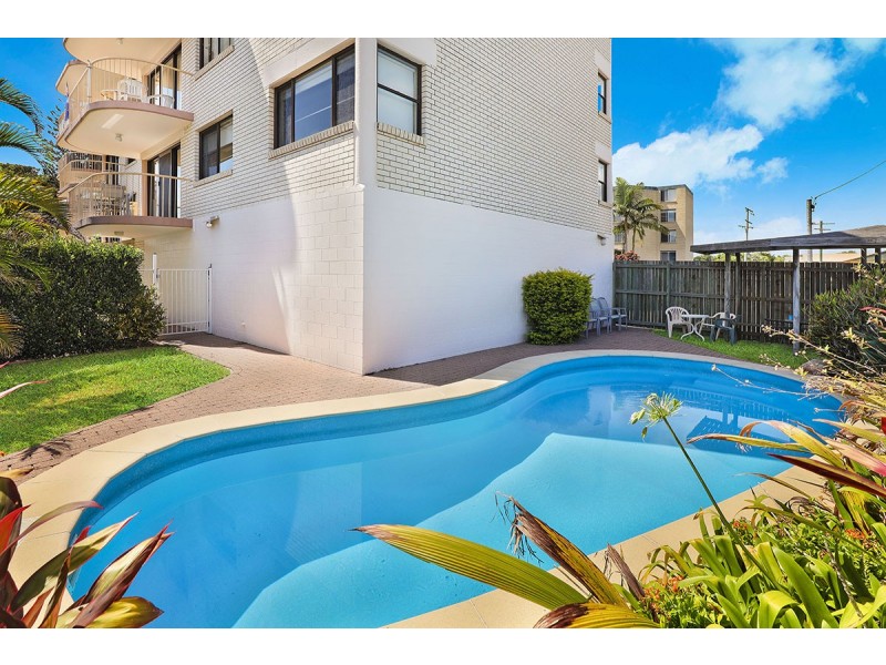 7/66 The Esplanade – Windsurfer, Golden Beach QLD 4551