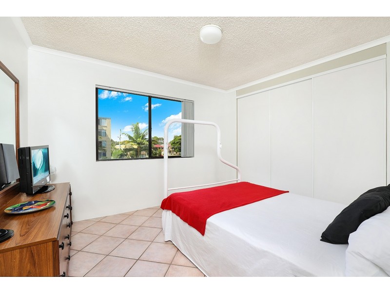 7/66 The Esplanade – Windsurfer, Golden Beach QLD 4551