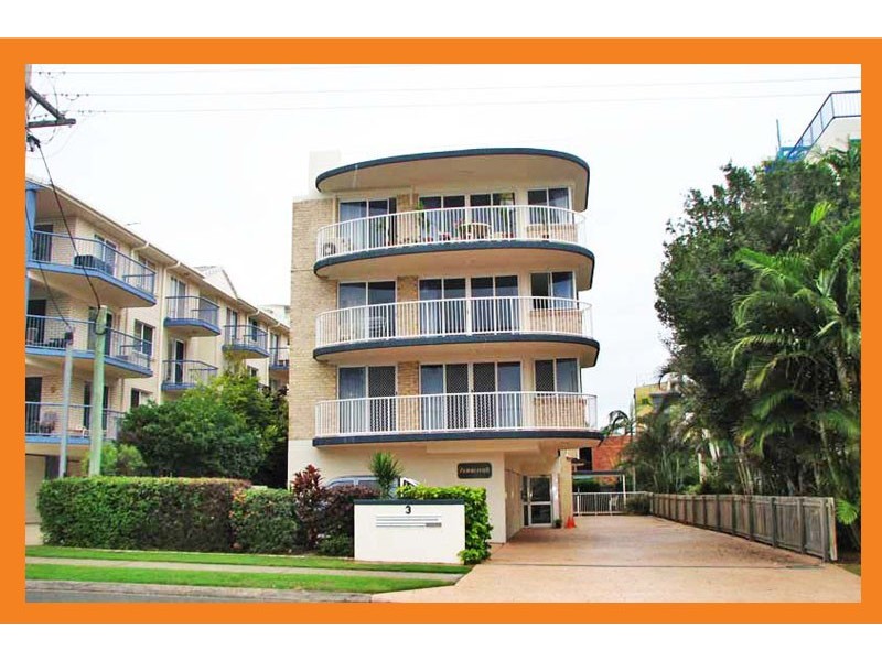 1/3 Latona Ave ‘Summervale’, Caloundra QLD 4551