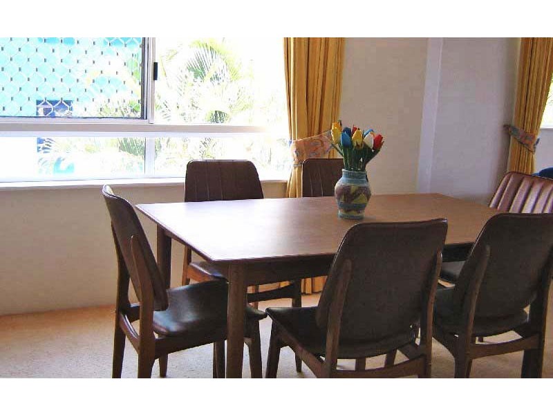 1/3 Latona Ave ‘Summervale’, Caloundra QLD 4551