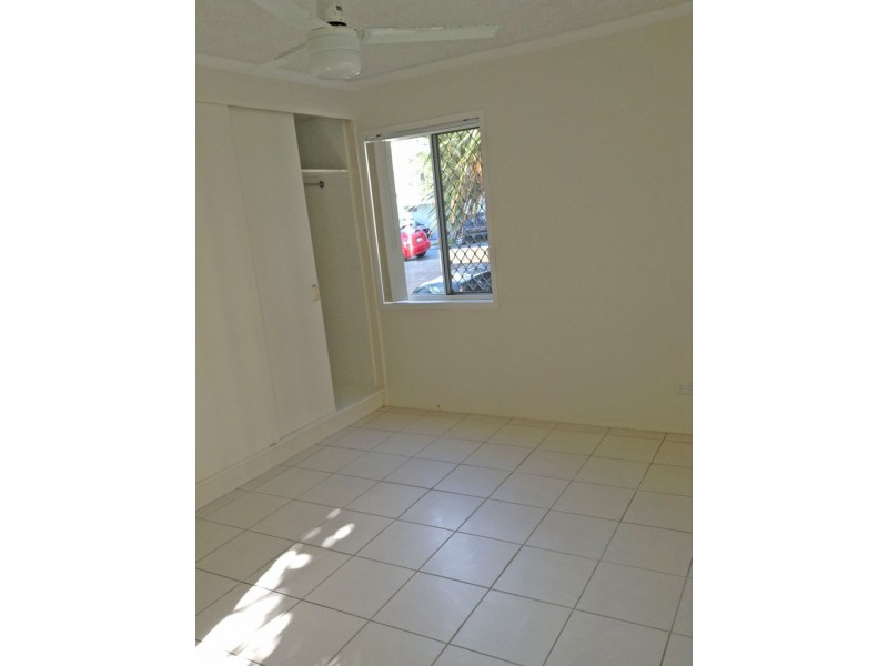 1/17 Orvieto Tce, Kings Beach QLD 4551