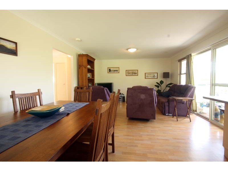 1/6 Gidgee Court, Caloundra West QLD 4551