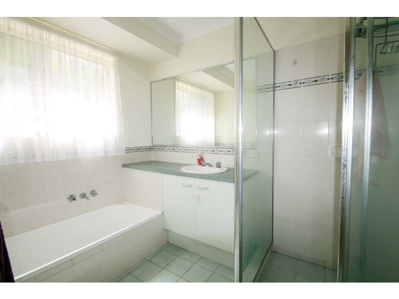 1/6 Gidgee Court, Caloundra West QLD 4551