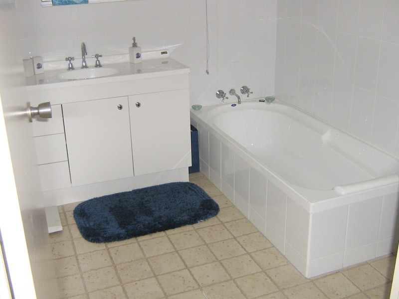 142 Westminster Avenue, Golden Beach QLD 4551