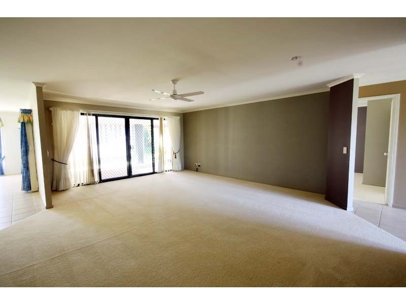 30 Agincourt Street, Pelican Waters QLD 4551