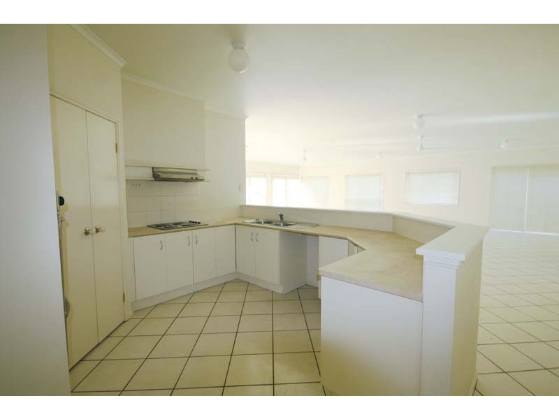 24 Flamingo Street, Little Mountain QLD 4551