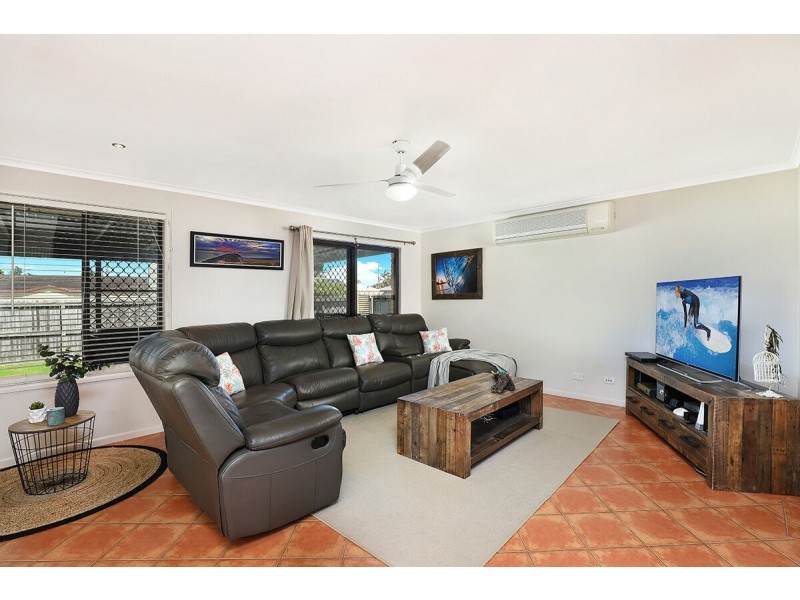 6 Winkara Street, Wurtulla QLD 4575