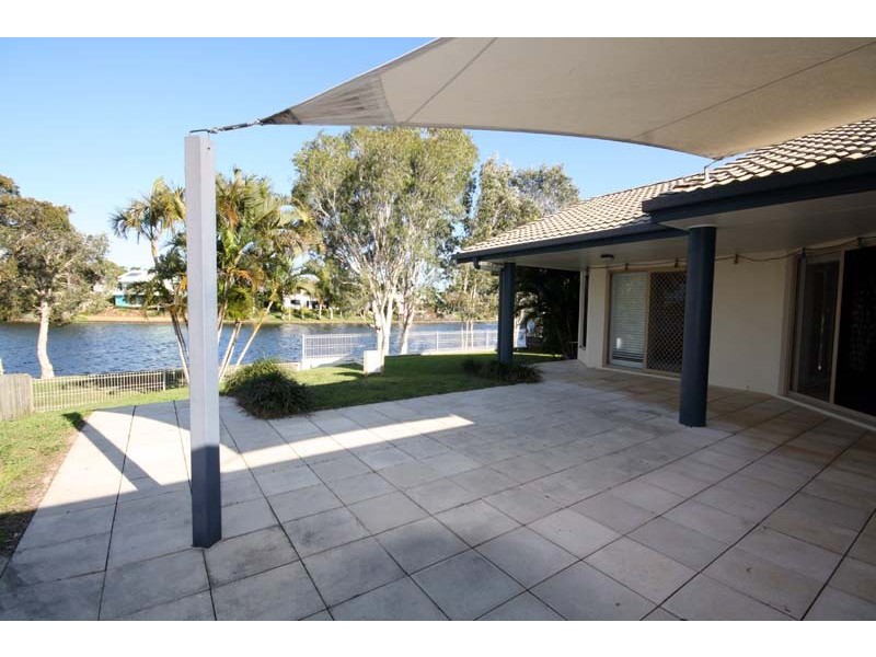 18 Ramsay Crescent, Pelican Waters QLD 4551