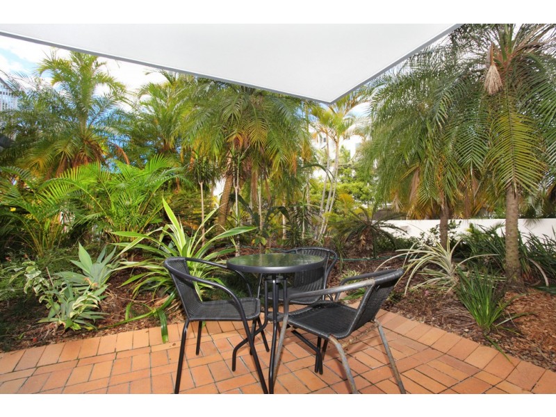 2/50 Burnett Street – Dockside, Mooloolaba QLD 4557