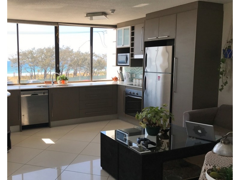 22/2 Maroubra St – Mylos, Maroochydore QLD 4558