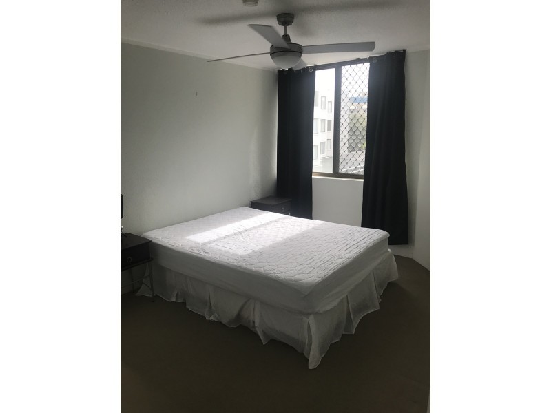 22/2 Maroubra St – Mylos, Maroochydore QLD 4558