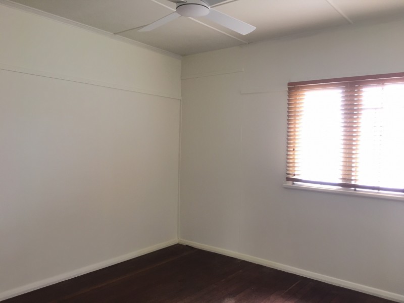 5 Kitchener Street, Golden Beach QLD 4551