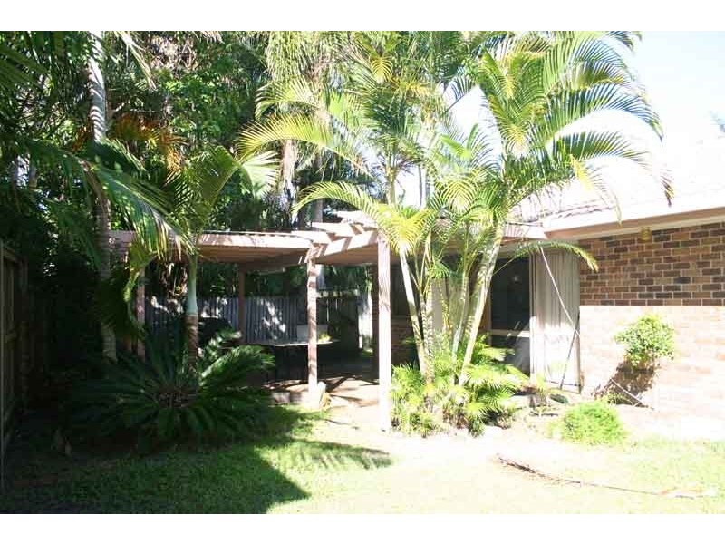 15 Baroona Street, Wurtulla QLD 4575