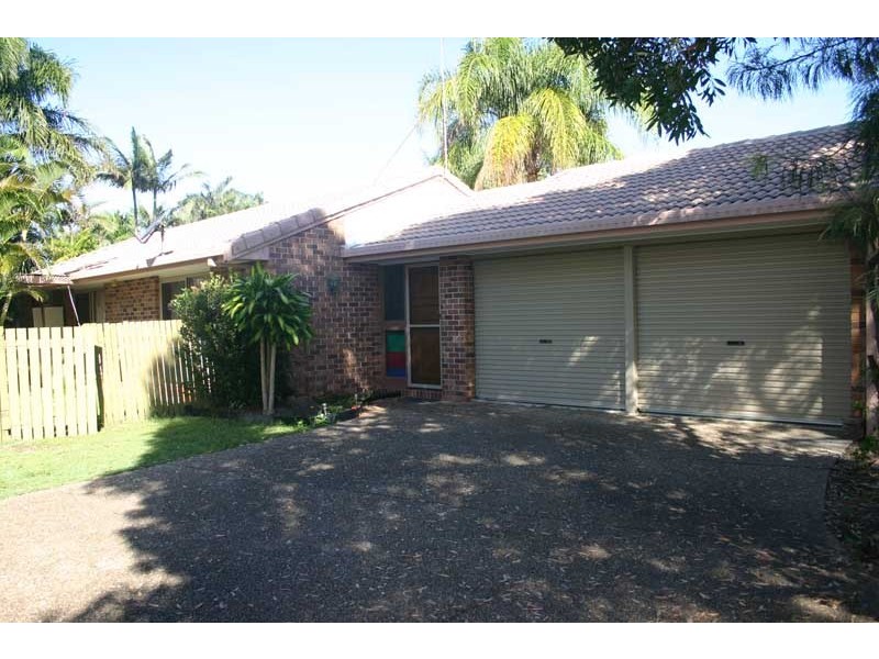 15 Baroona Street, Wurtulla QLD 4575