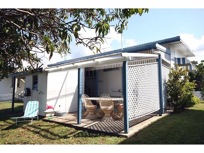 41 Palmer Ave, Golden Beach QLD 4551