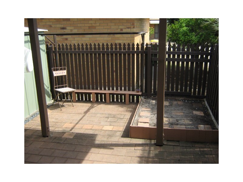 60/10 Melody Court, Warana QLD 4575