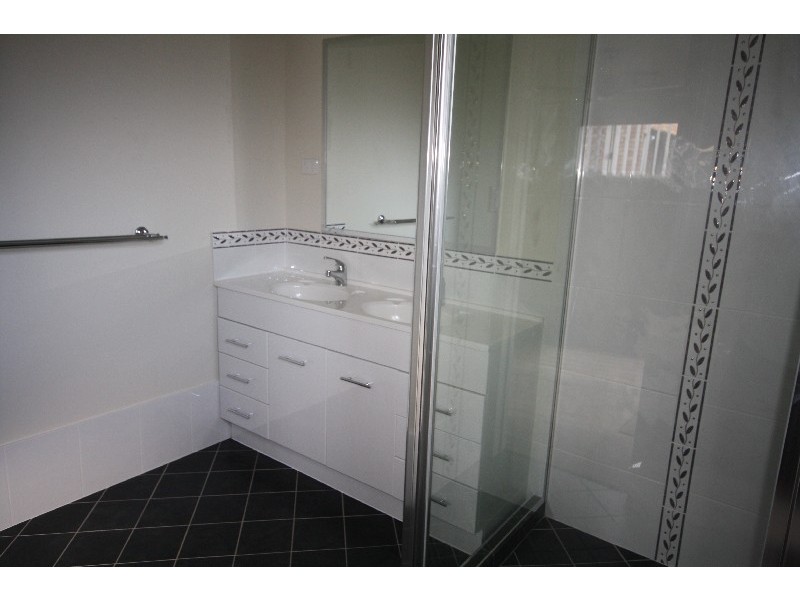 2/18 Orsova Terrace, Caloundra QLD 4551