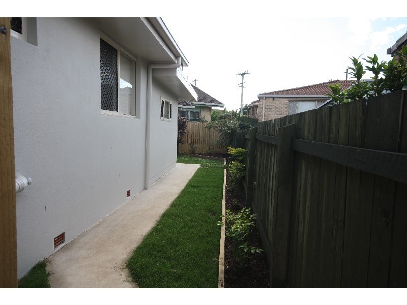 2/18 Orsova Terrace, Caloundra QLD 4551
