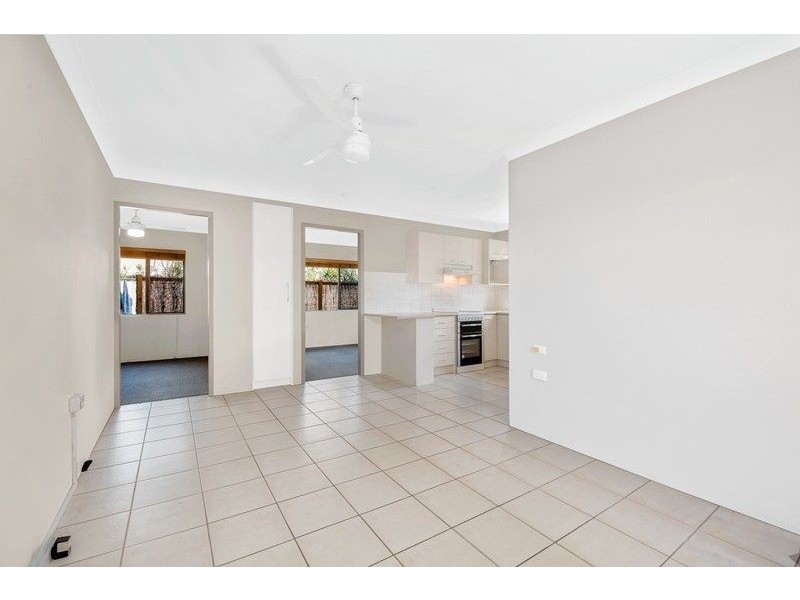 2/34 Point Cartwright Drive, Buddina QLD 4575