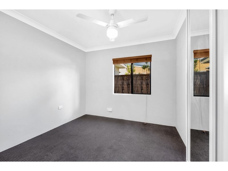 2/34 Point Cartwright Drive, Buddina QLD 4575