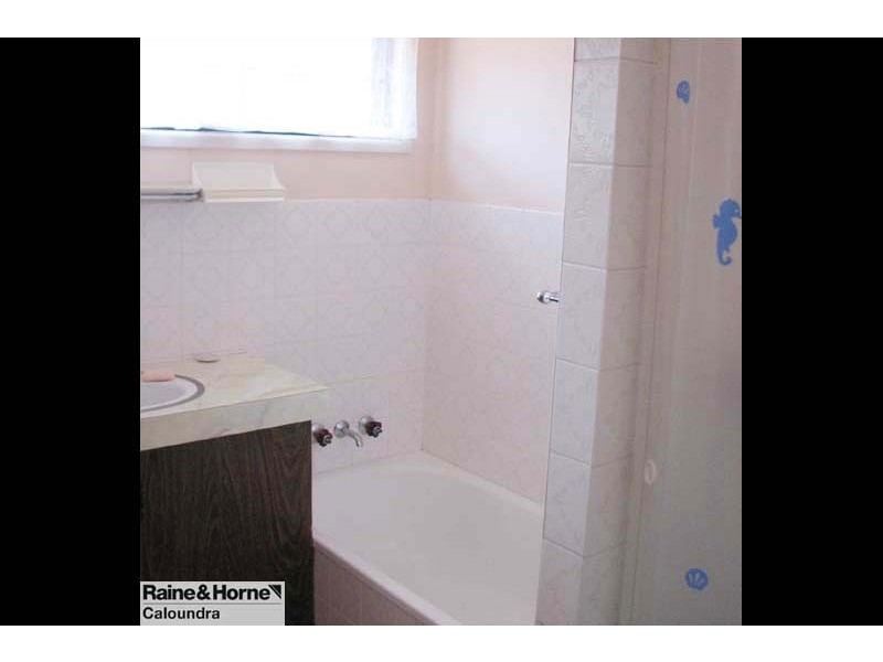 2 Doon Doon Street, Currimundi QLD 4551