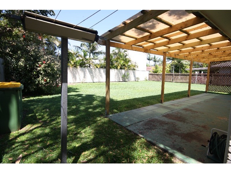 8 Coorong Street, Wurtulla QLD 4575