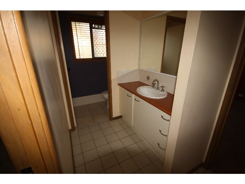 27 Rosella Street, Buddina QLD 4575