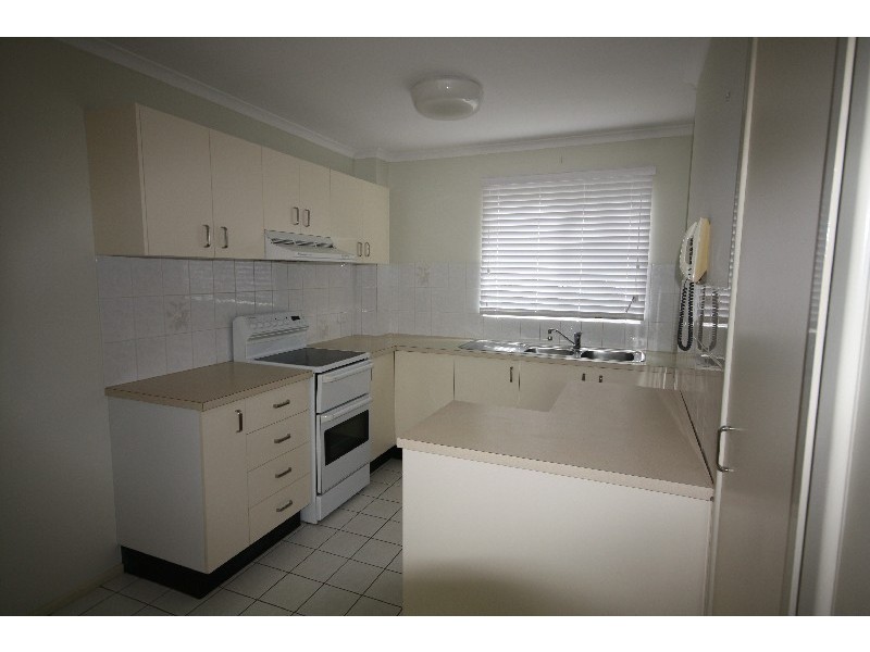 1/53 Lower Gay Terrace – Kingfisher, Kings Beach QLD 4551