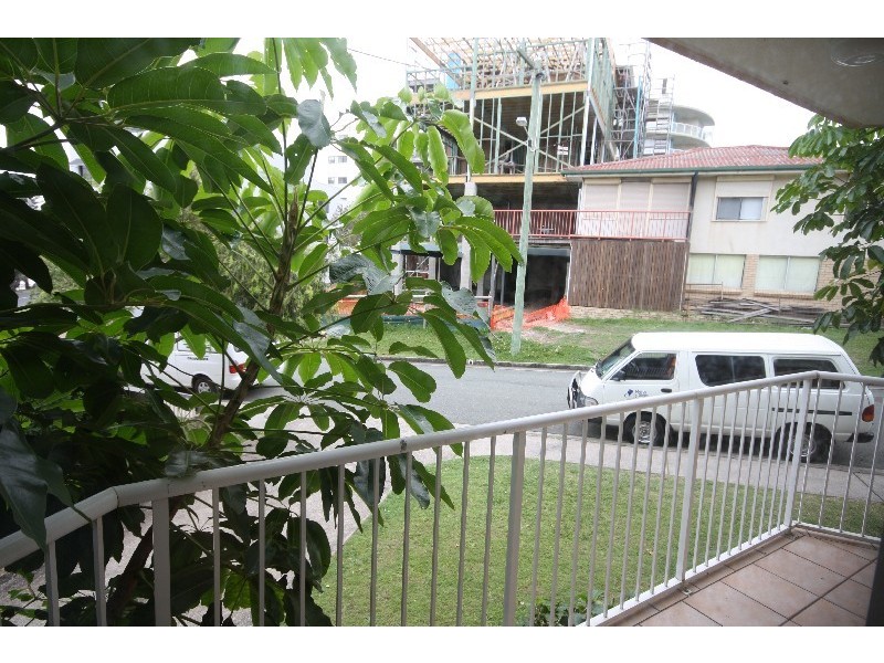 1/53 Lower Gay Terrace – Kingfisher, Kings Beach QLD 4551