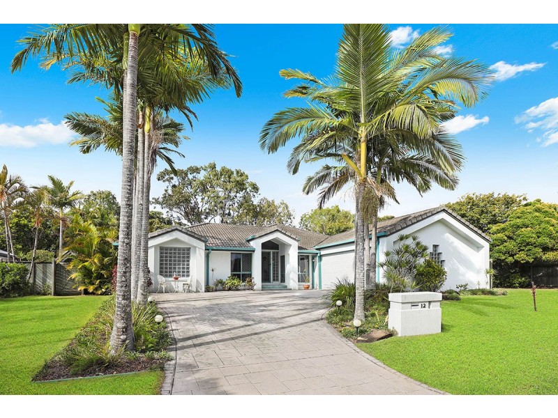 12 Bongaree Dve, Pelican Waters QLD 4551
