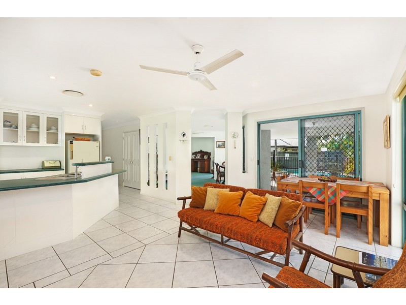 12 Bongaree Dve, Pelican Waters QLD 4551