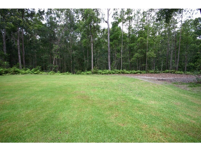 124 Hutchinson Road, Eudlo QLD 4554