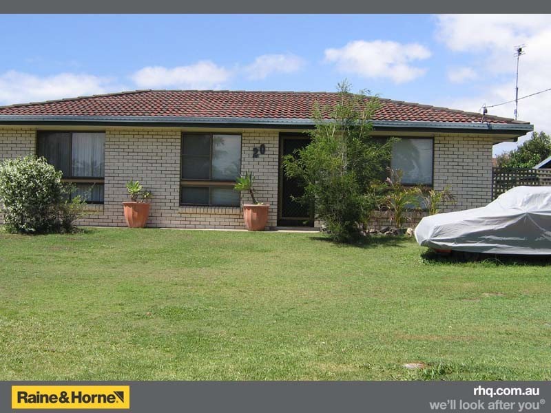 20 Minkara Street, Warana QLD 4575