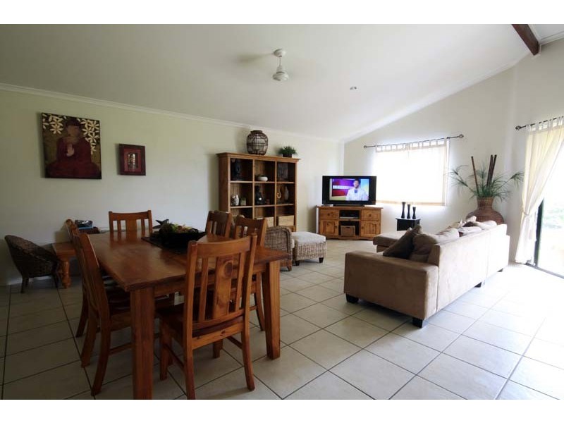 5 Kamala Place, Meridan Plains QLD 4551