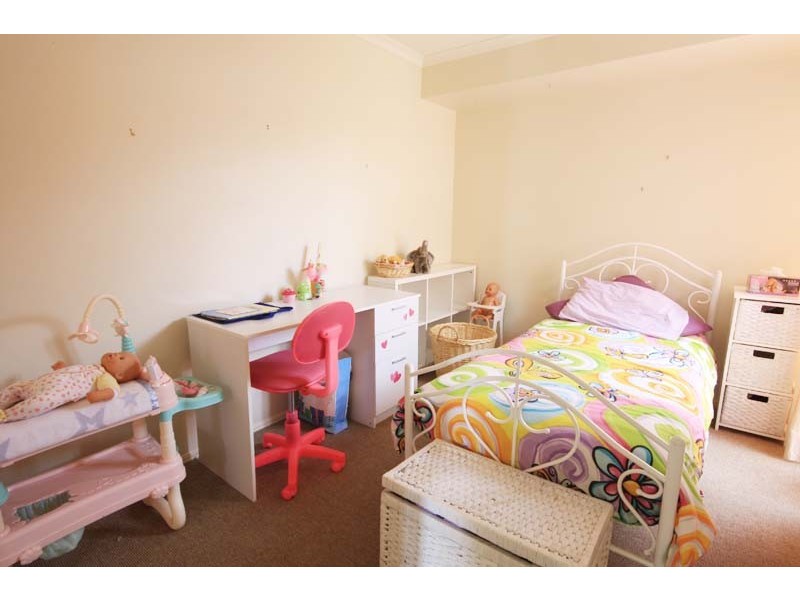 5 Kamala Place, Meridan Plains QLD 4551