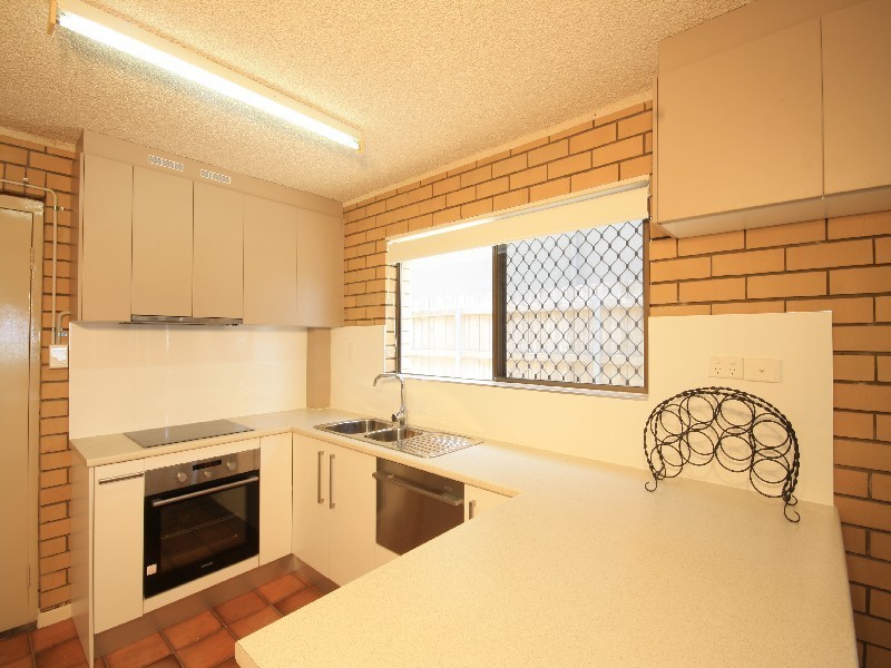 1/14 Esplanade – Pumicestone Court, Golden Beach QLD 4551
