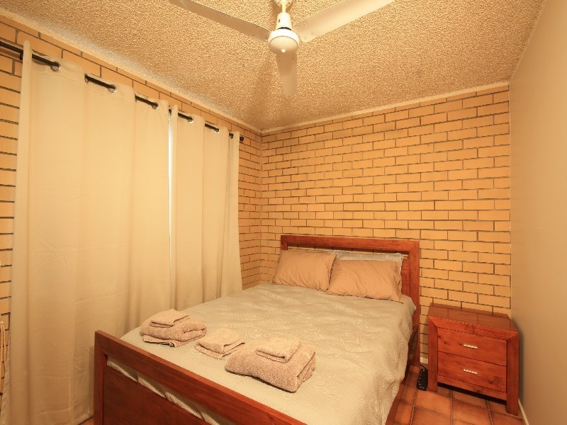 1/14 Esplanade – Pumicestone Court, Golden Beach QLD 4551