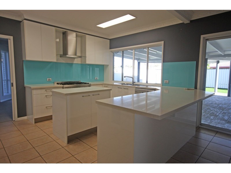 10 Cassowary Street, Aroona QLD 4551