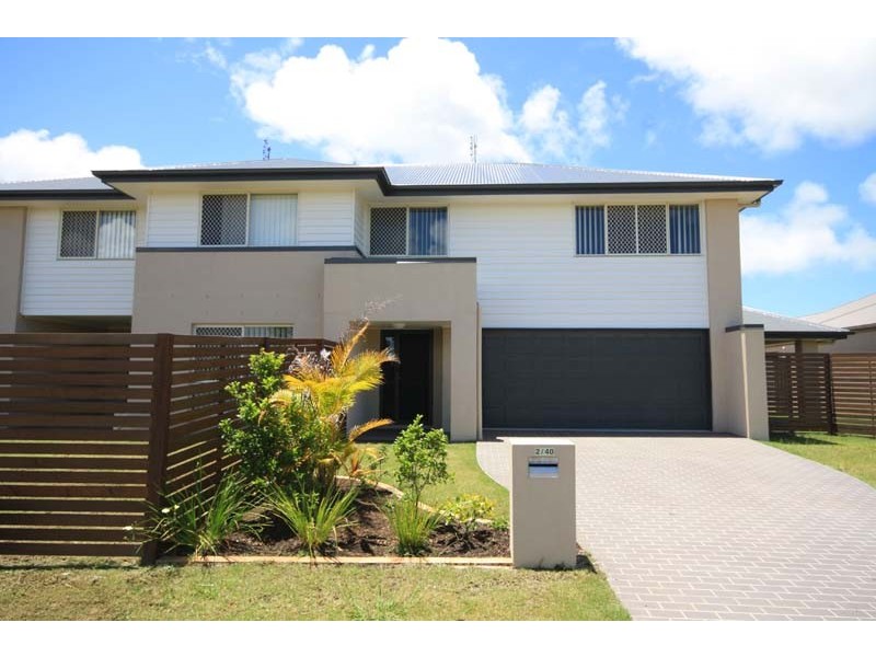 2/40 Liekefett Way, Little Mountain QLD 4551