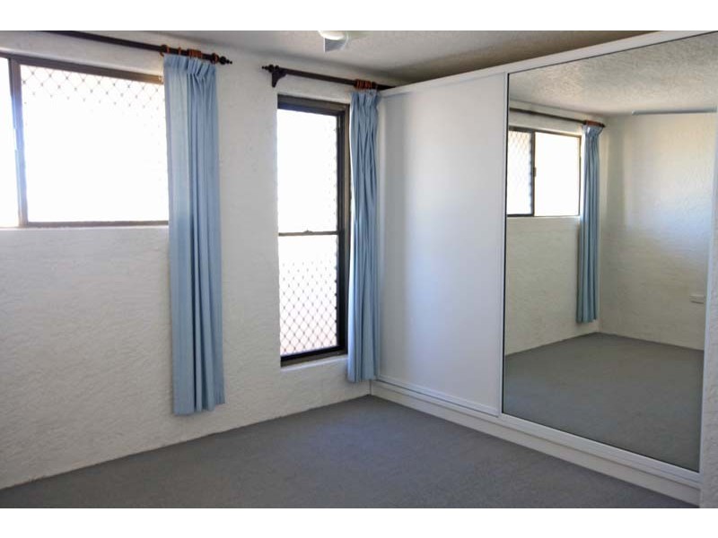 3/3 Sykes Ave, Kings Beach QLD 4551