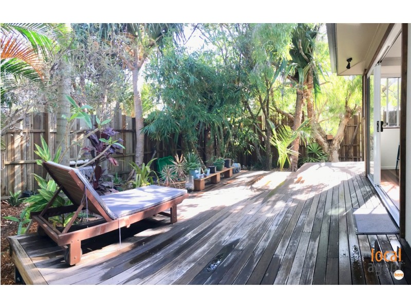 1/25 Currimundi Road, Currimundi QLD 4551