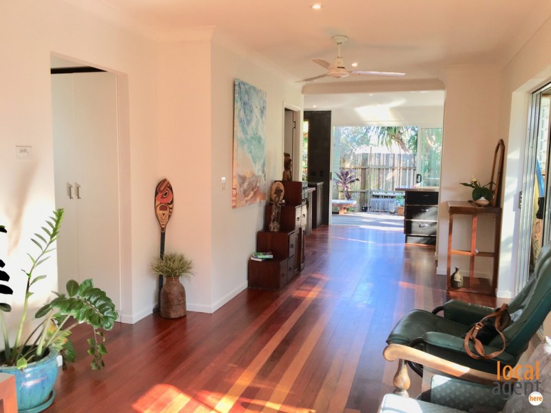 1/25 Currimundi Road, Currimundi QLD 4551