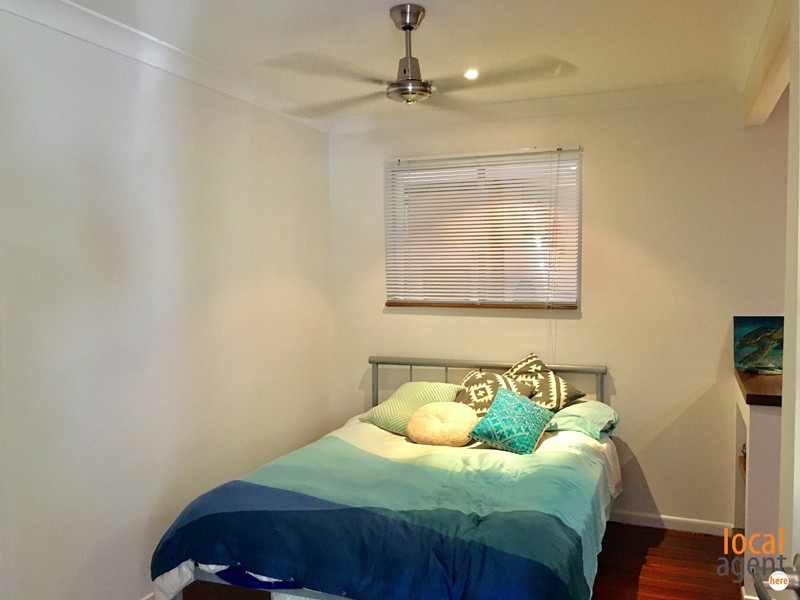 1/25 Currimundi Road, Currimundi QLD 4551