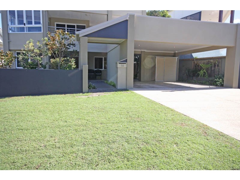 18 Wilson Avenue, Dicky Beach QLD 4551