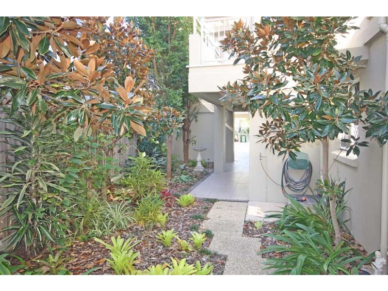 18 Wilson Avenue, Dicky Beach QLD 4551