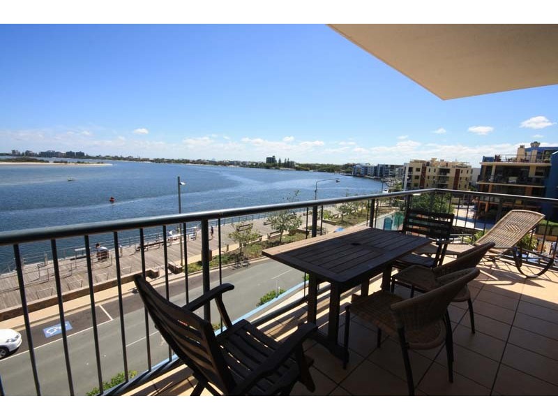 51/38 Bulcock Beach Esplanade, Caloundra QLD 4551
