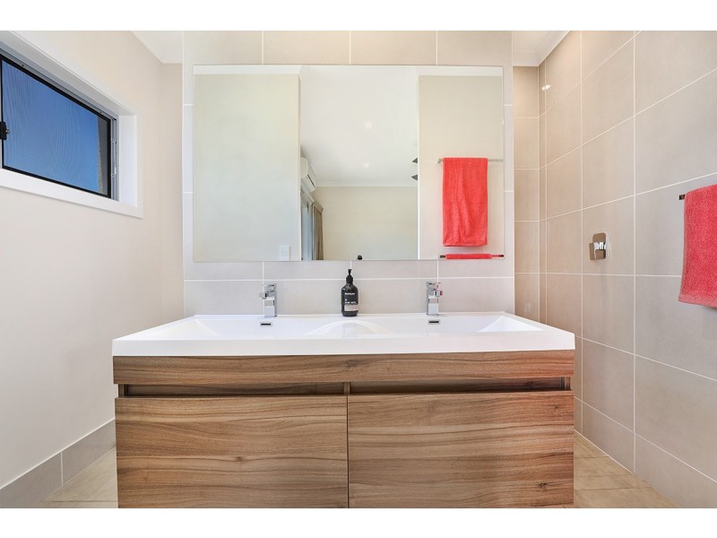 30 MacIntyre Crescent, Pelican Waters QLD 4551